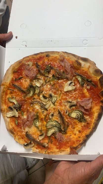 Pizza Pazza pizza Capricciosa