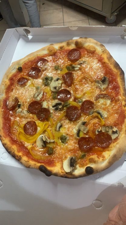 Pizza Pazza pizza Tuono